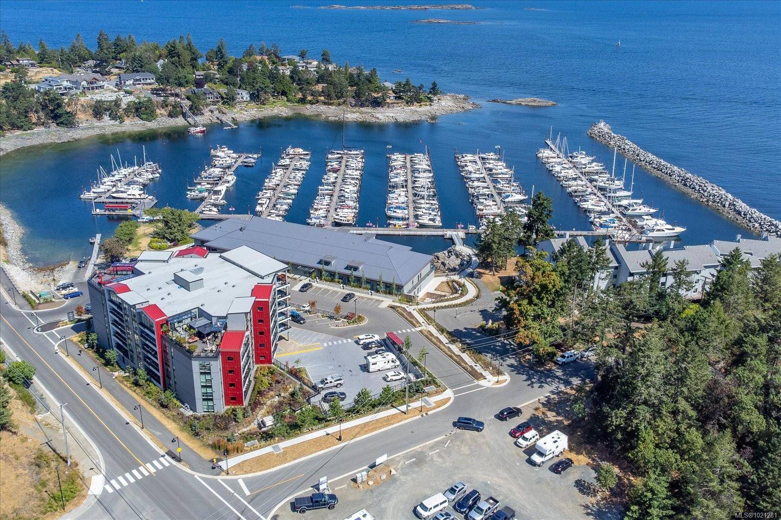 Nanoose Bay, BC V9P 9J7,3529 Dolphin Dr #305