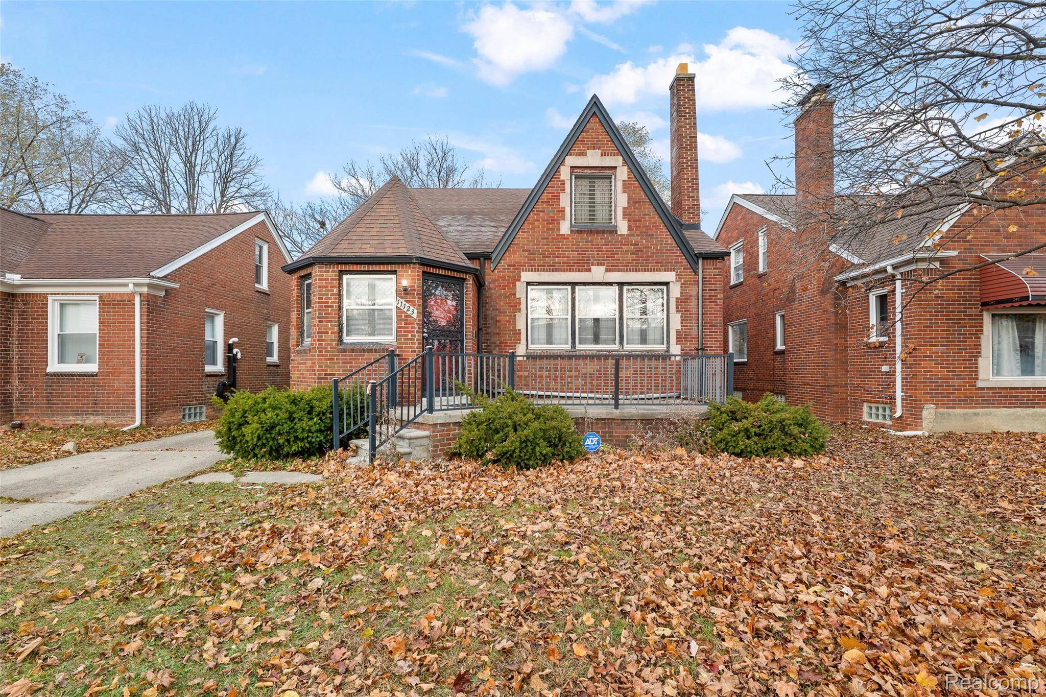 Detroit, MI 48224,11123 Wayburn ST