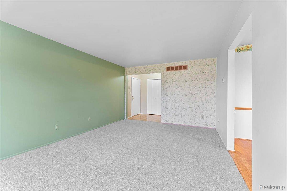 Trenton, MI 48183,4655 Leisure LN #48