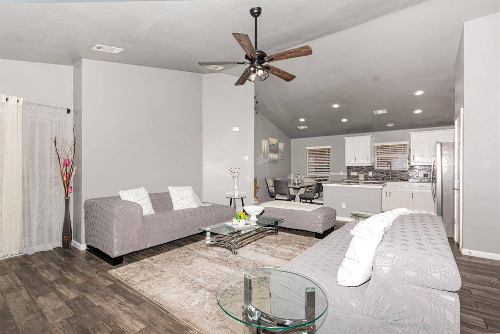 Fort Worth, TX 76131,6337 Geneva Lane