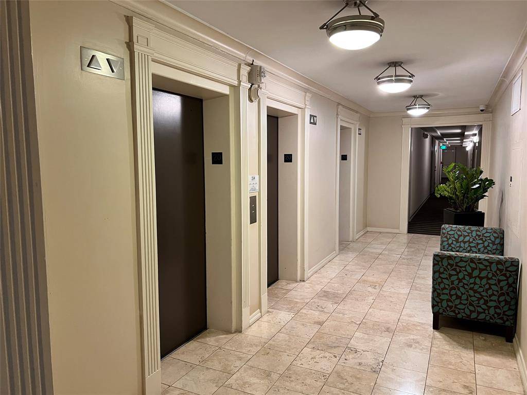 Dallas, TX 75219,3883 Turtle Creek Boulevard #2010