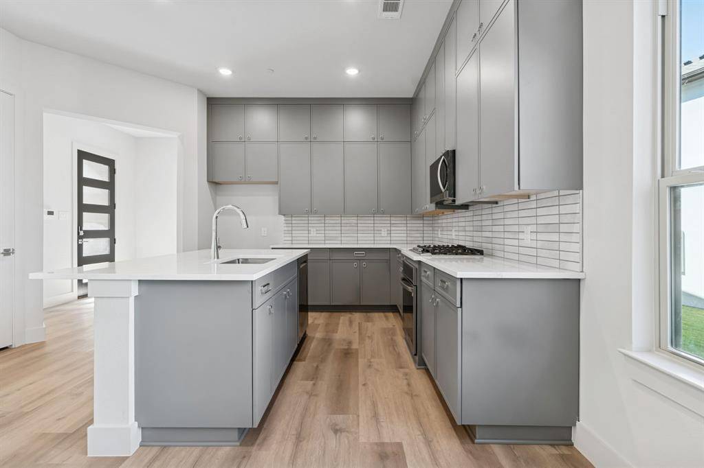 Hickory Creek, TX 75065,428 Waterscape Drive #1341