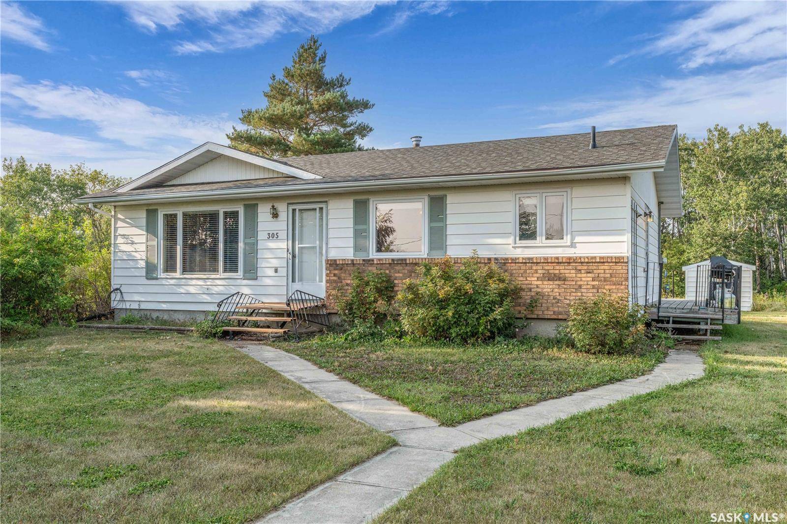 Edenwold, SK S0G 1K0,305 3rd AVENUE