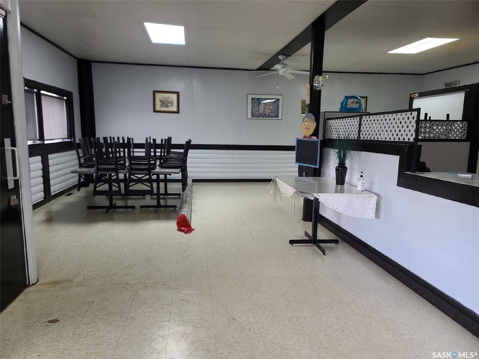 Glaslyn, SK S0M 0Y0,151 Main STREET