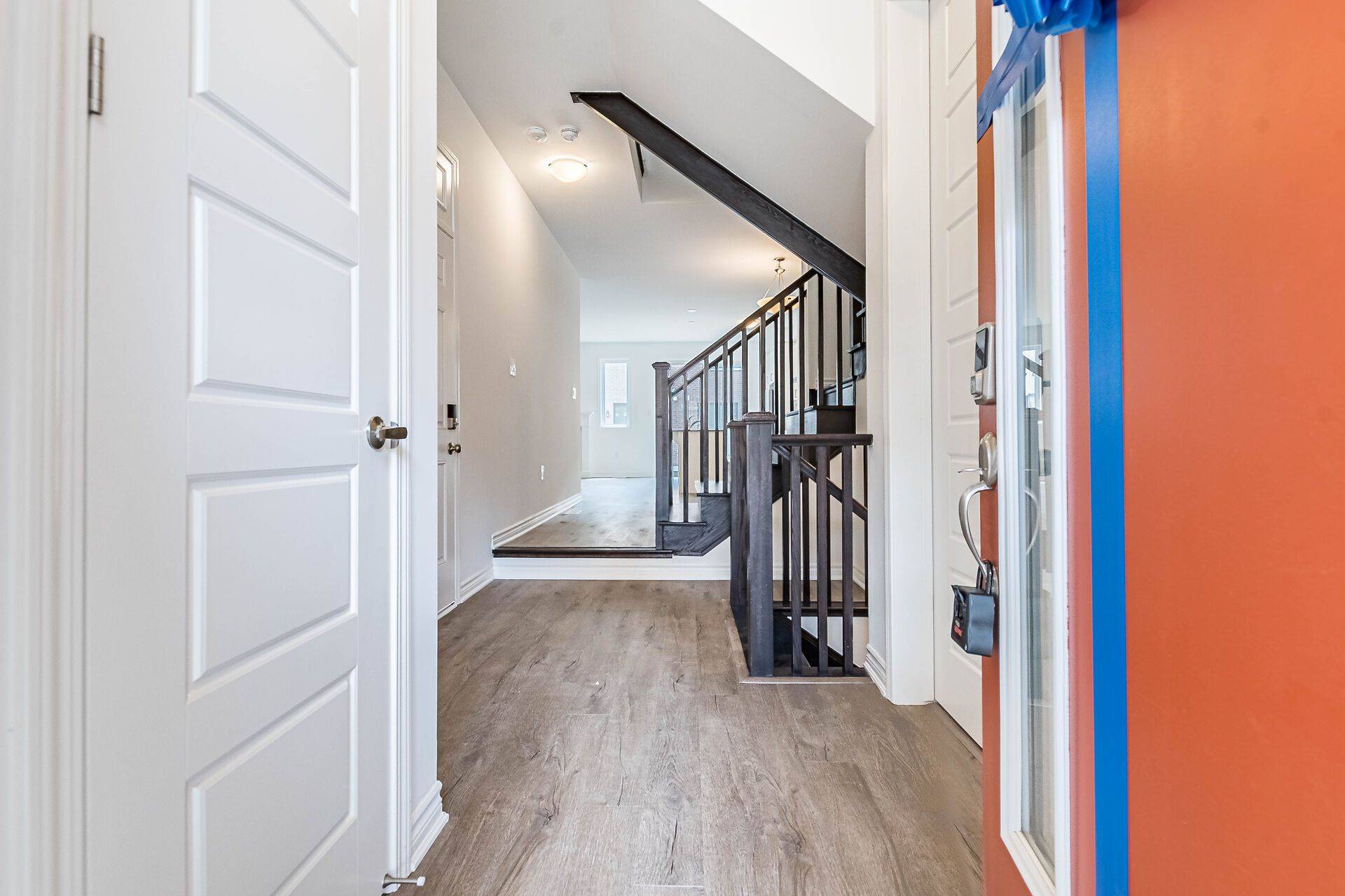 Milton, ON L9T 6H8,1700 Dance CT