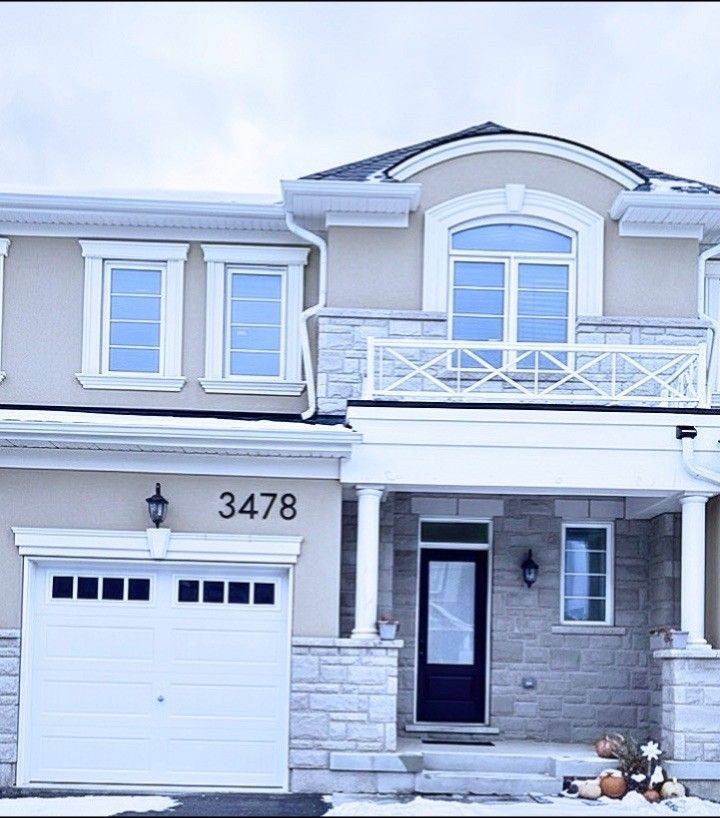 Oakville, ON L6H 0X8,3478 Vernon Powell DR