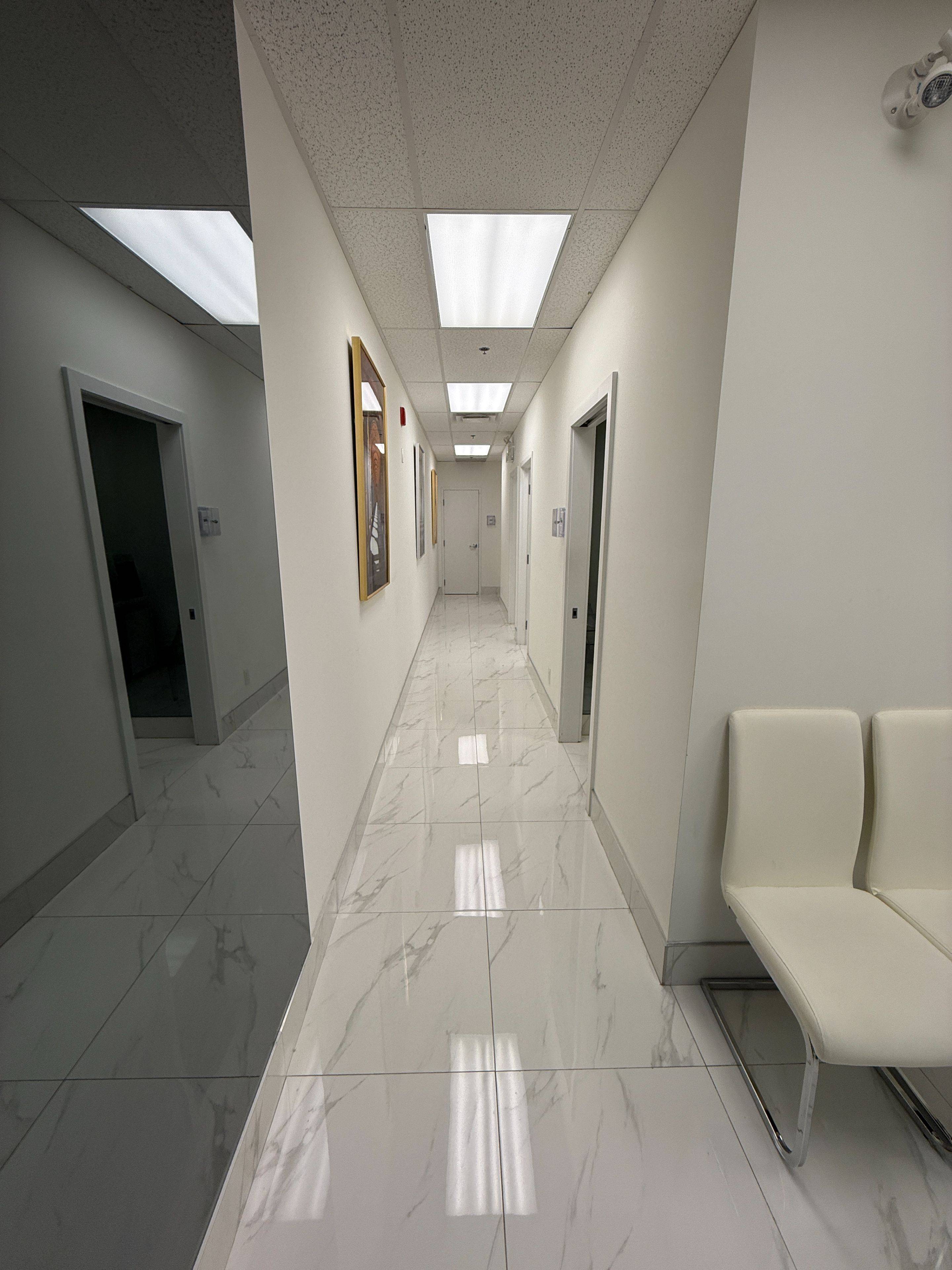 Oakville, ON L6M 1M1,3075 Hospital Gate #422