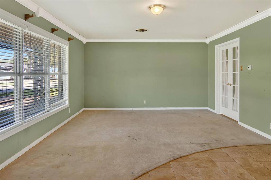 Mineral Wells, TX 76067,904 7th Avenue