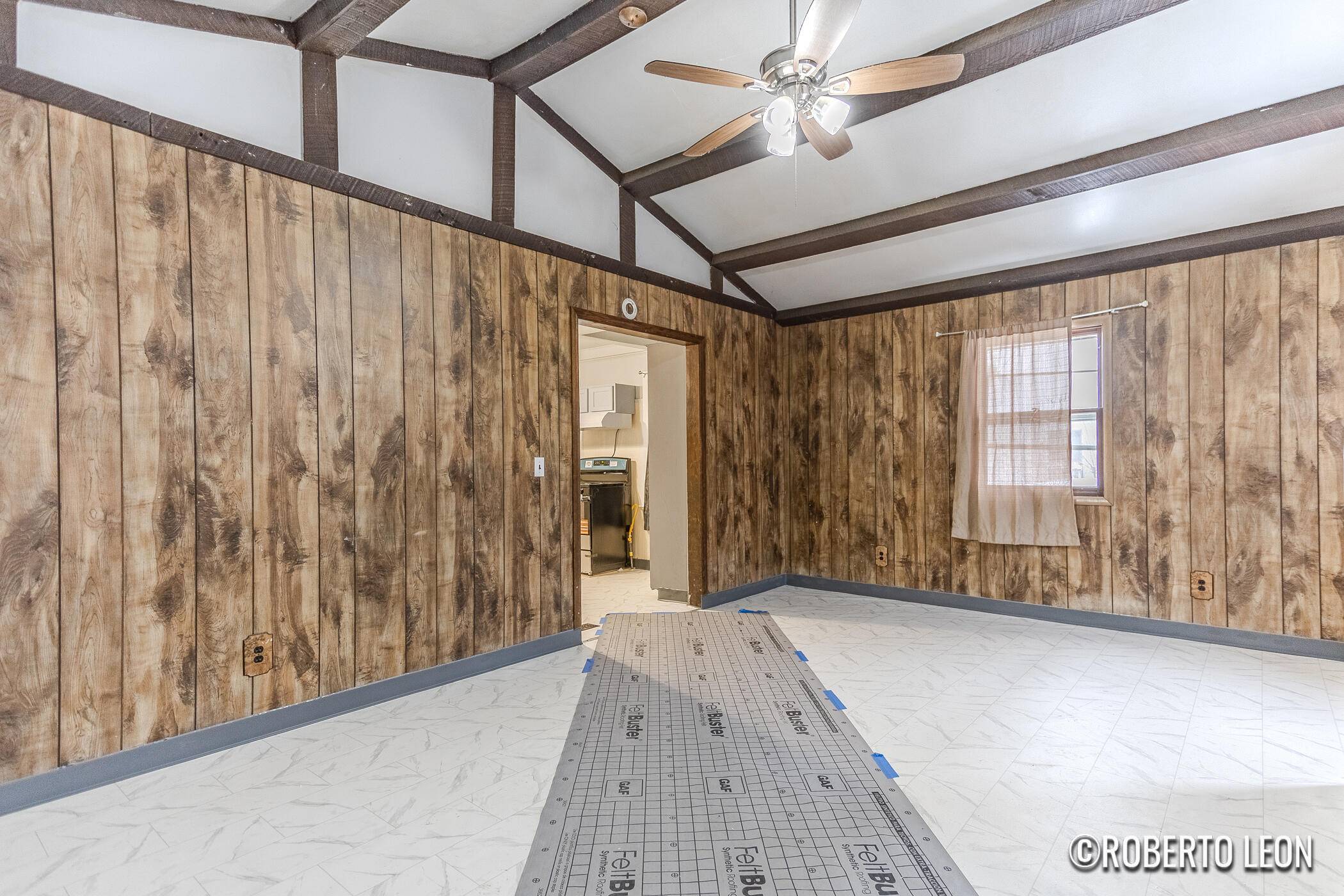 Wyoming, MI 49509,922 Burton ST SW