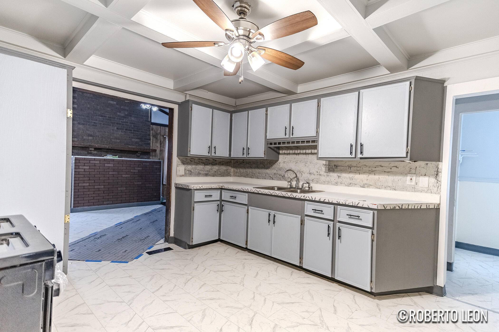 Wyoming, MI 49509,922 Burton ST SW