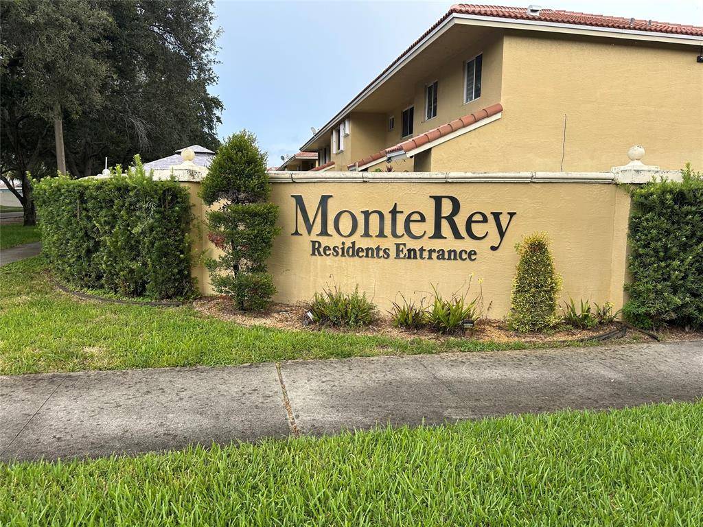 Miami Gardens, FL 33055,18476 NW 52nd Path