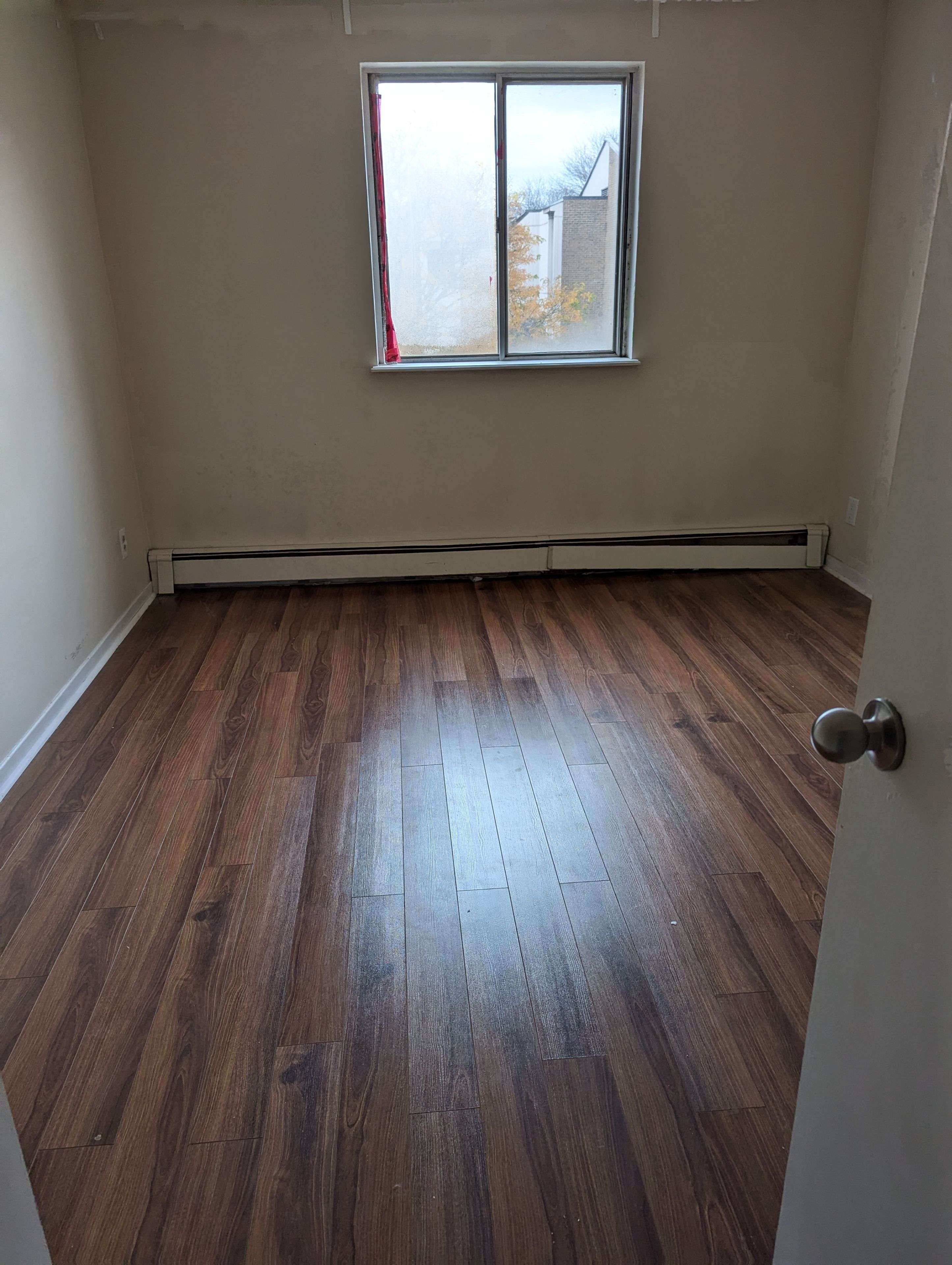 Newmarket, ON L3Y 3J8,41 Huron Heights DR #8