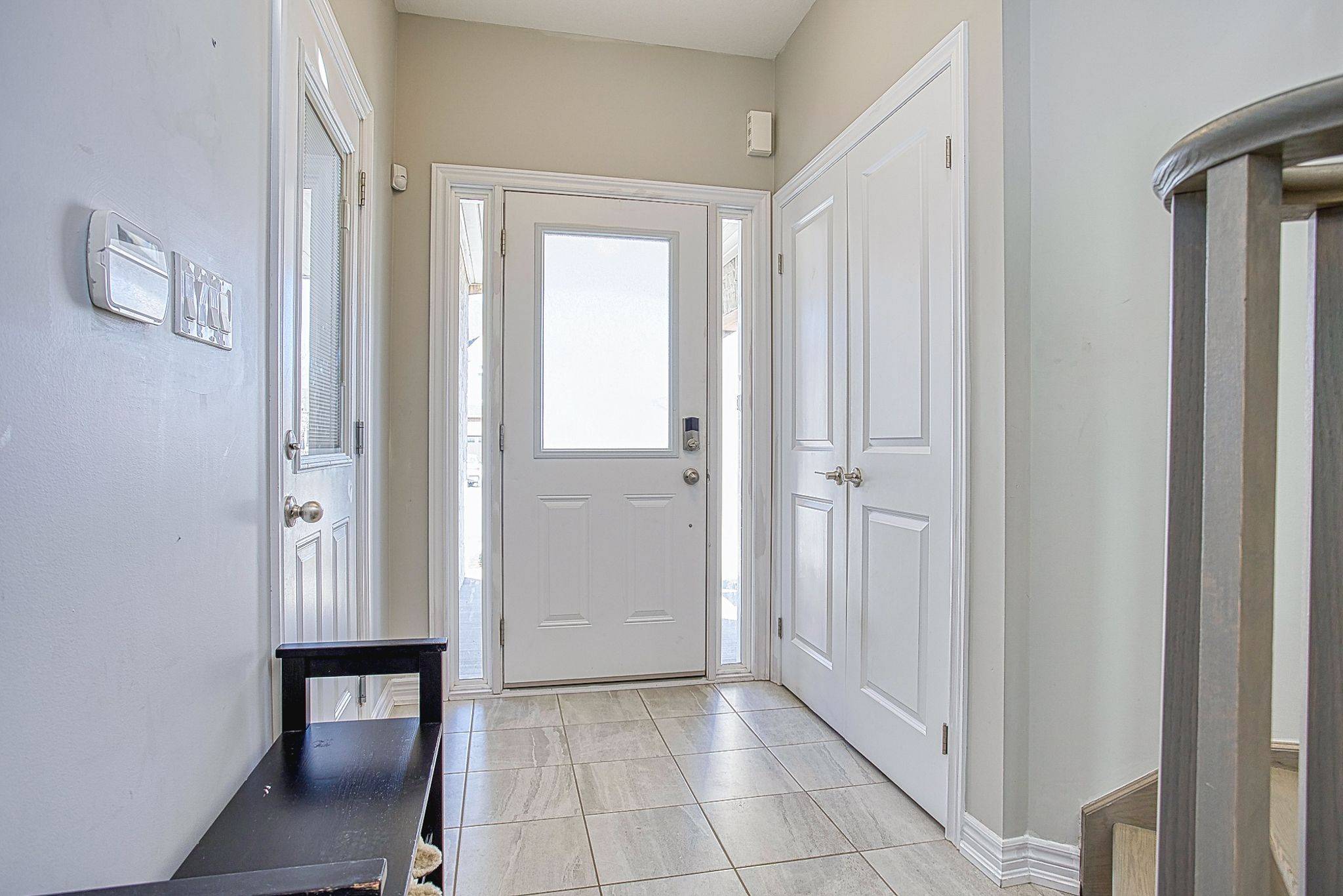 Hamilton, ON L8E 0J9,130 Sonoma LN