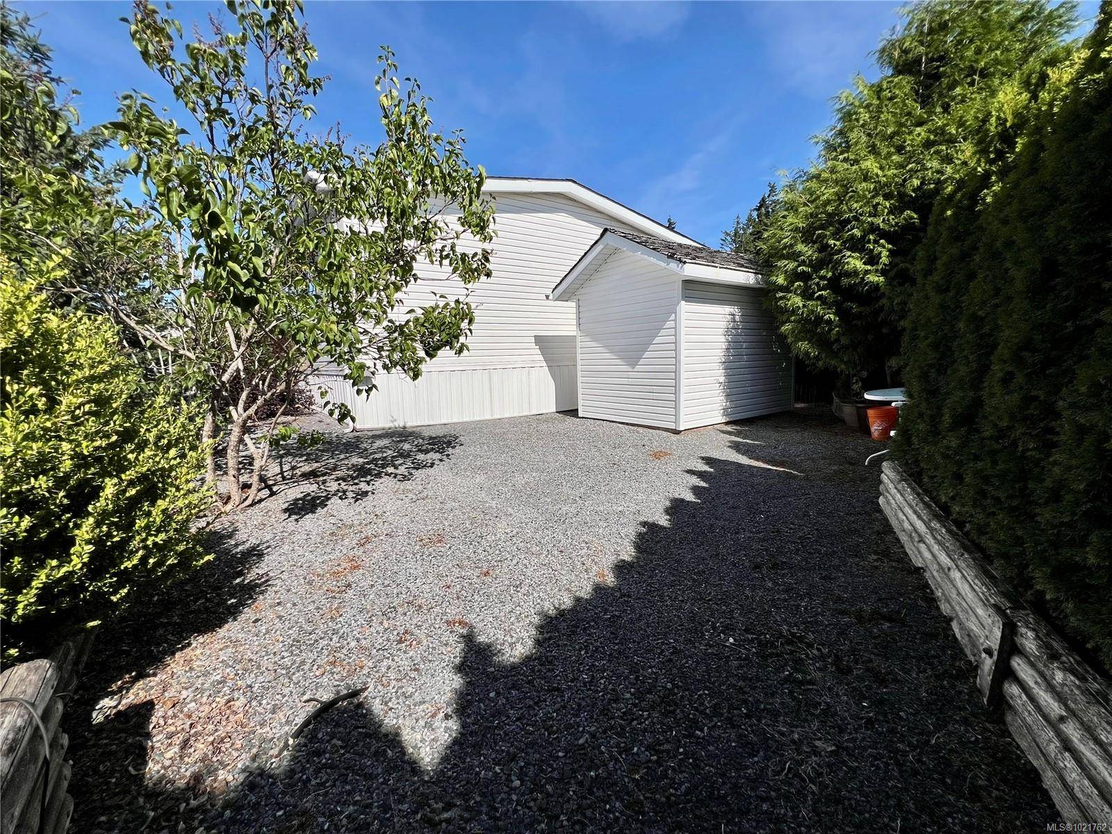 Nanaimo, BC V9T 6P9,6325 Metral Dr #47