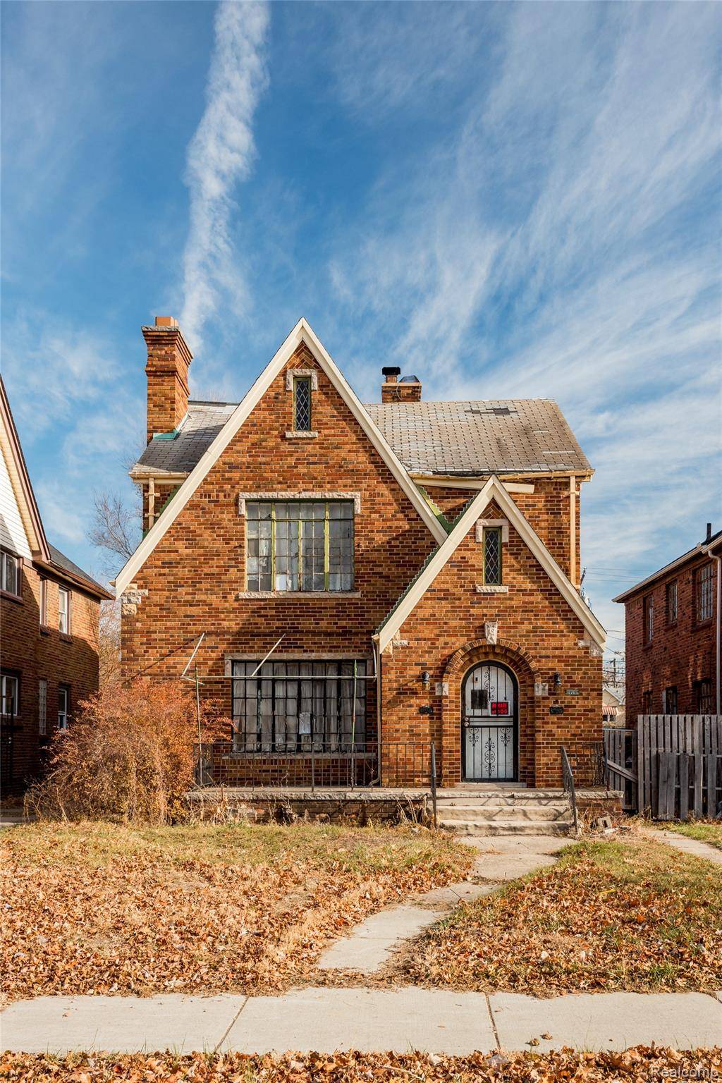 Detroit, MI 48221,16766 Greenlawn ST