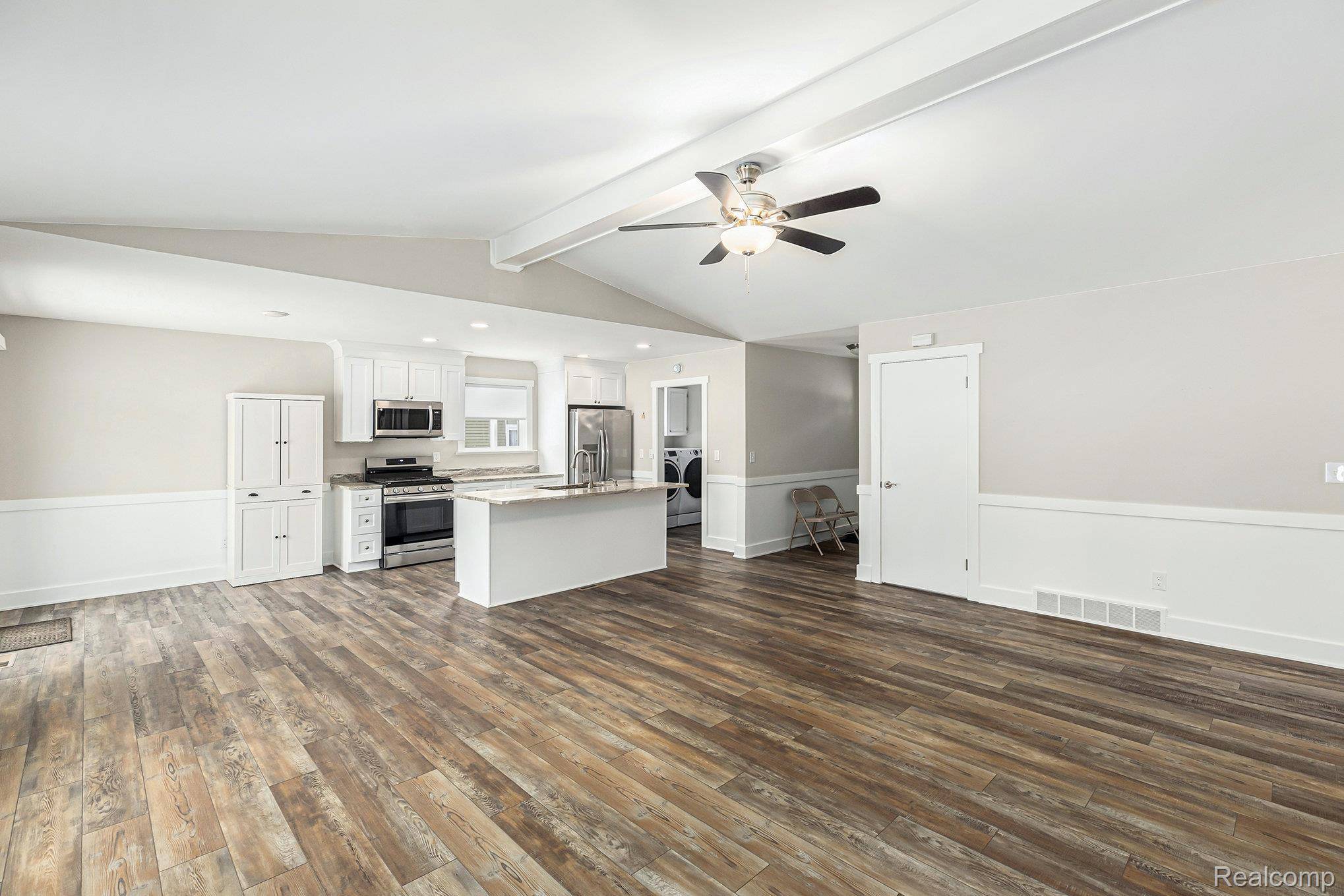 Shelby Twp, MI 48317,7725 Mary Lou CT