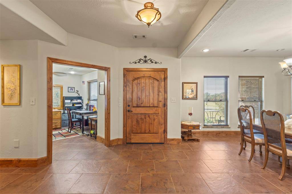 Gordonville, TX 76245,168 Texoma Bluffs Circle