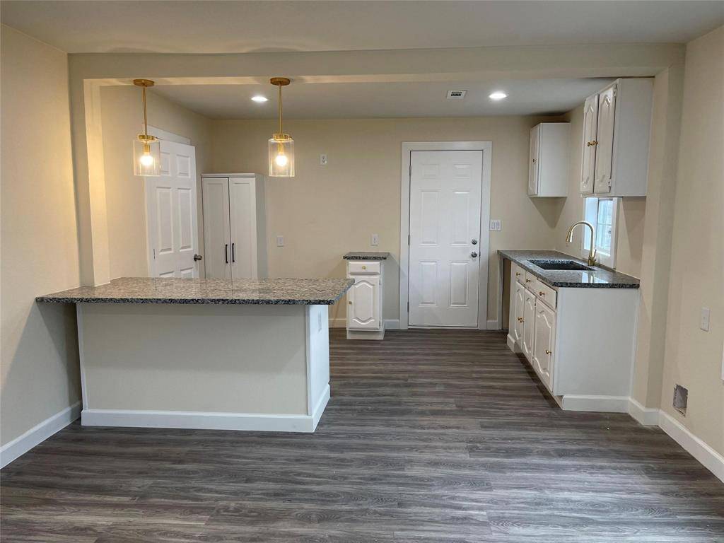 Dallas, TX 75203,326 Avenue J