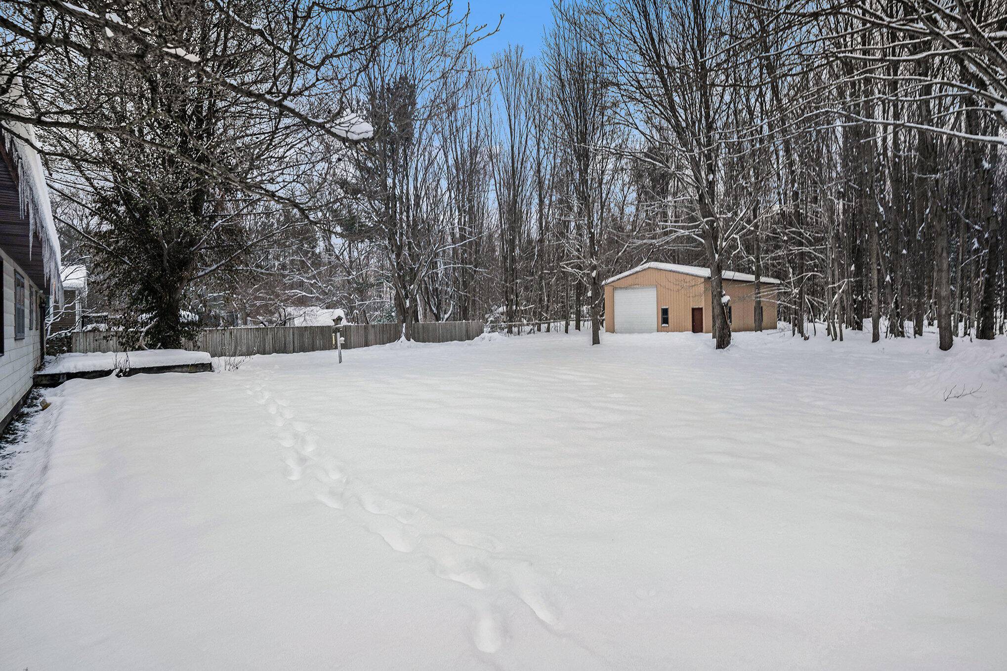 Fruitport, MI 49415,7078 S Brooks RD