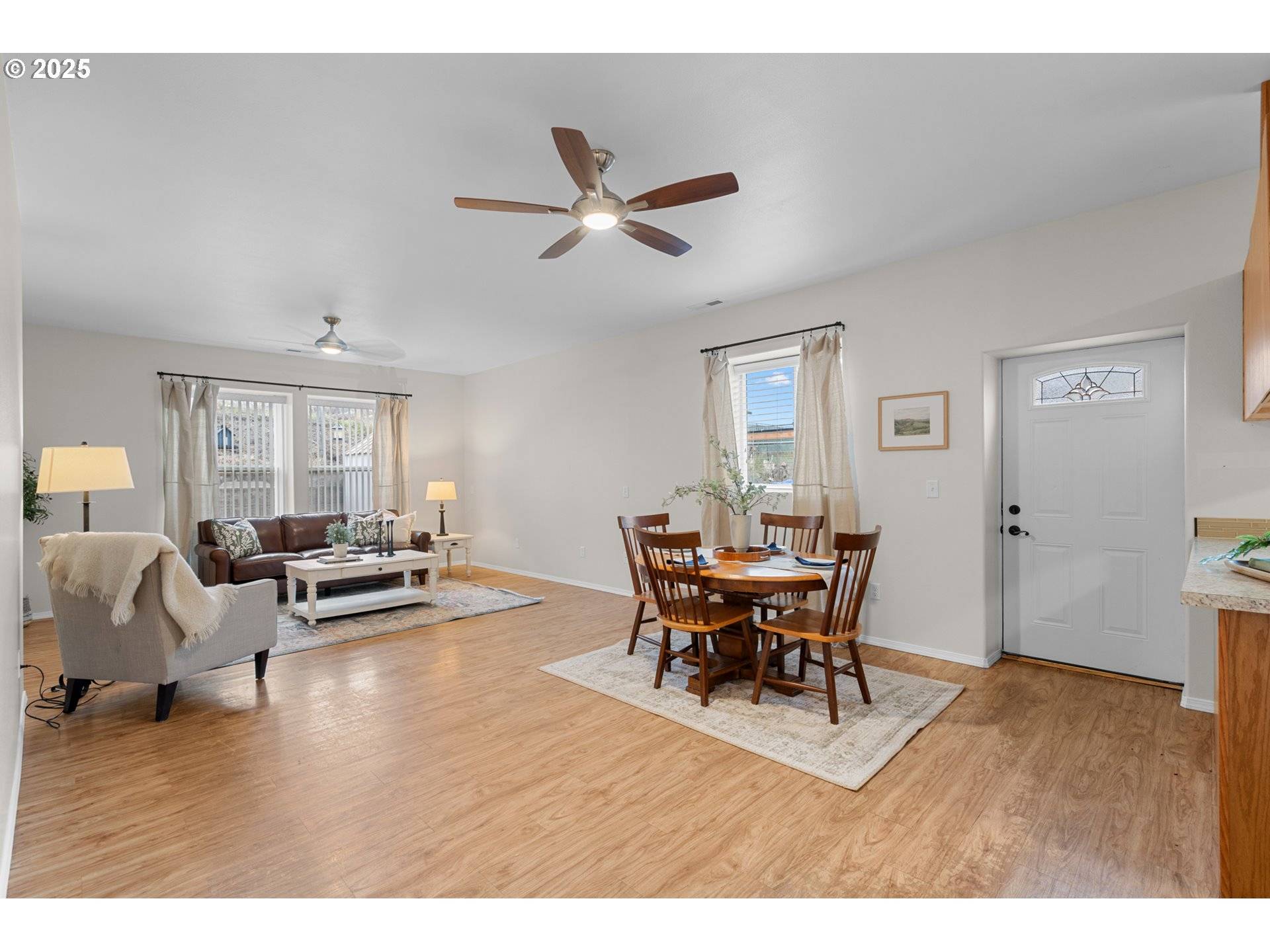 Hermiston, OR 97838,738 E CATHERINE AVE