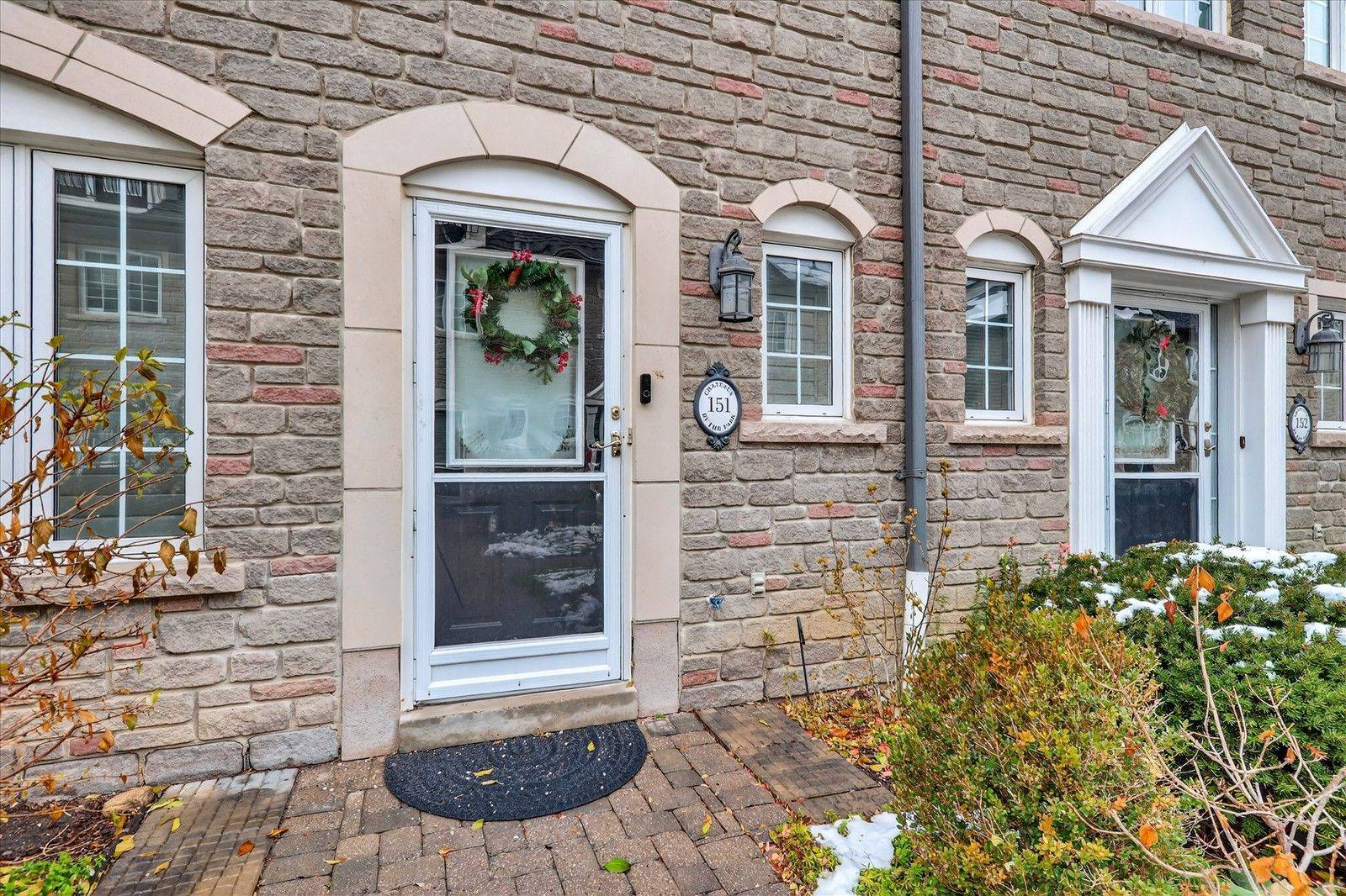 Pickering, ON L1V 6V9,1995 Royal RD #151