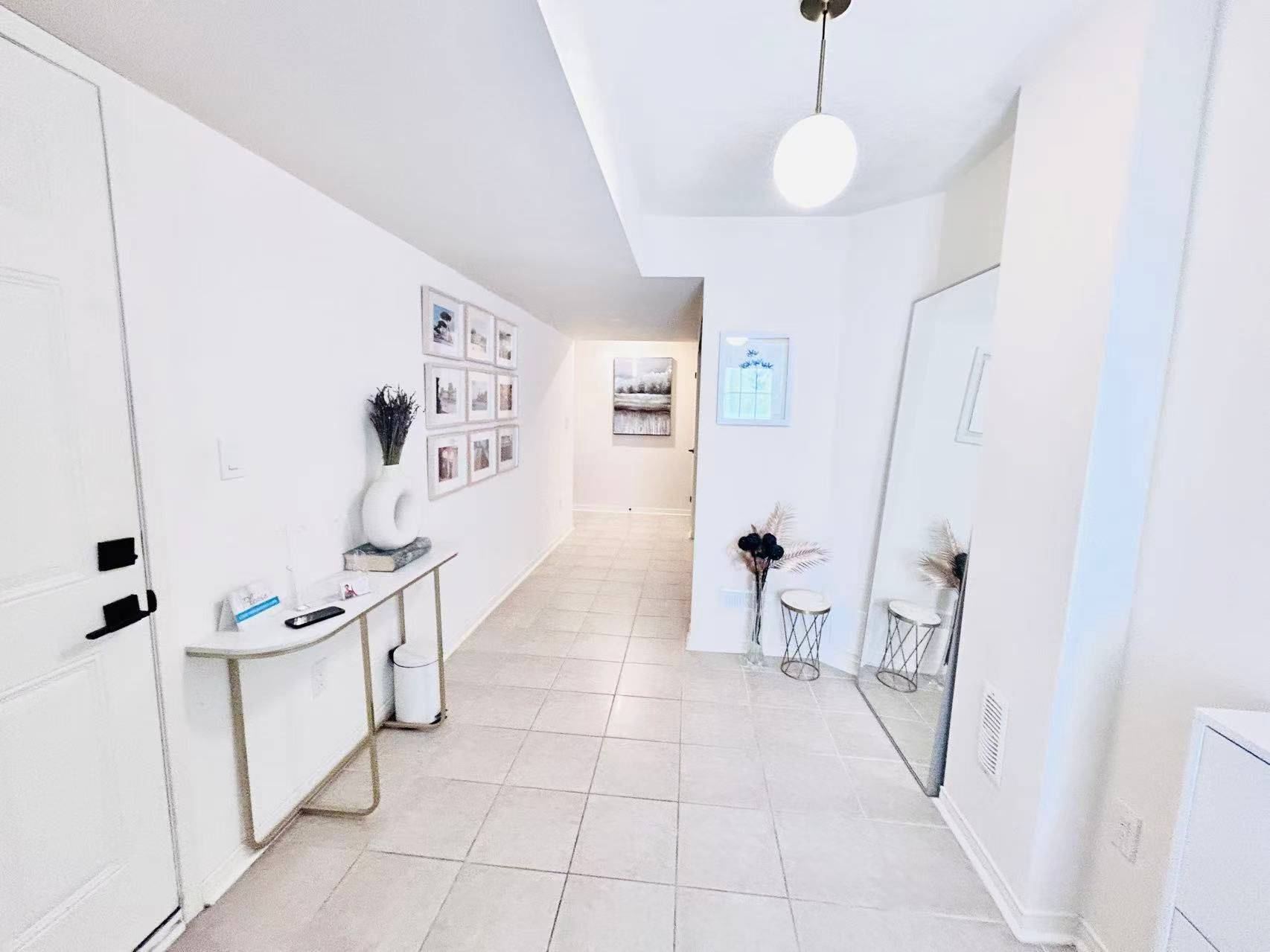 Richmond Hill, ON L4S 0K5,14 McGrath AVE