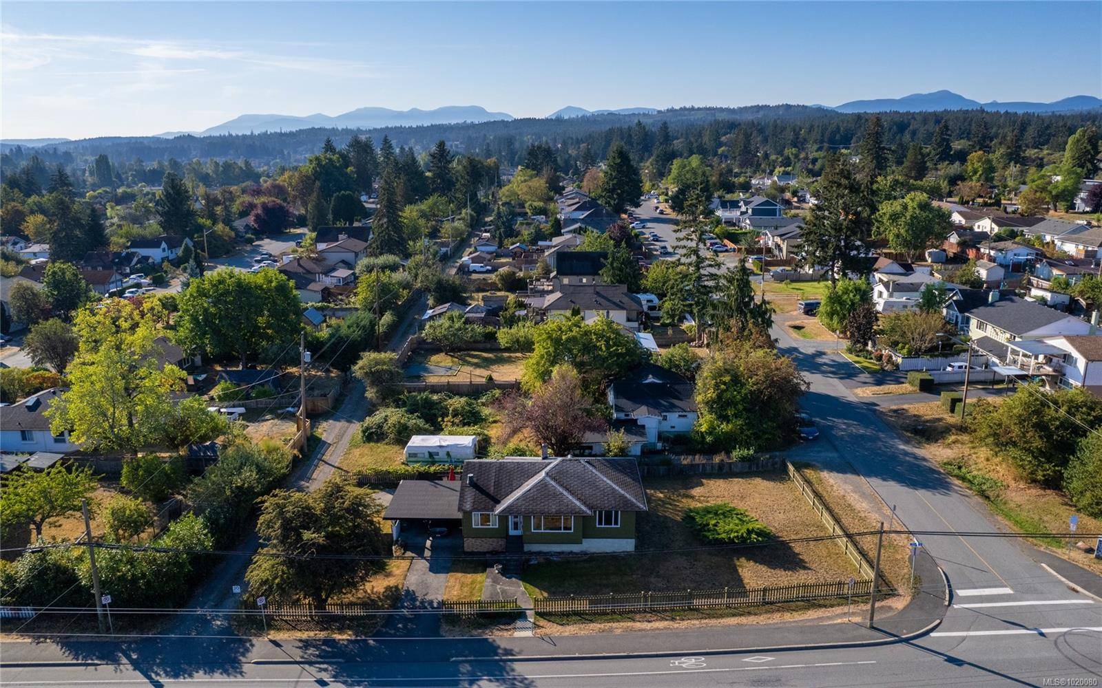 Nanaimo, BC V9R 1T9,561 Fourth St