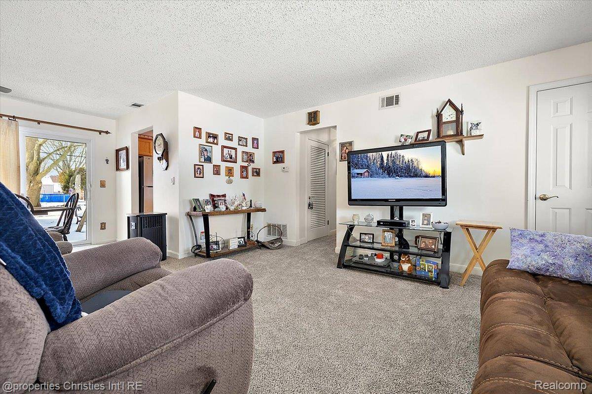 Plymouth, MI 48170,9005 Marlowe AVE