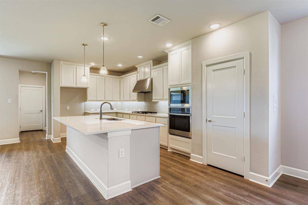 Rowlett, TX 75089,9205 Lamar Street