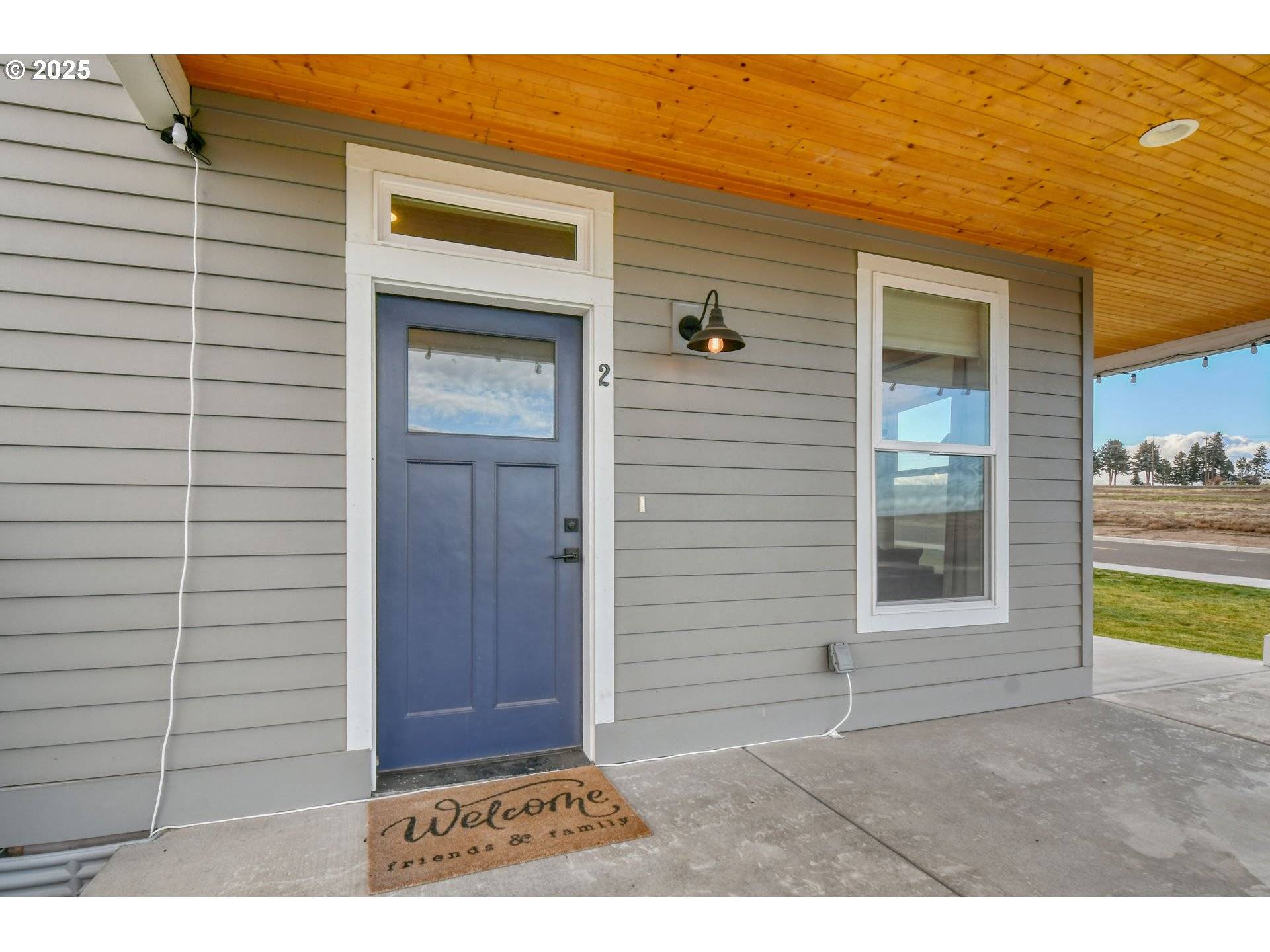 Milton Freewater, OR 97862,2 Lewis CIR