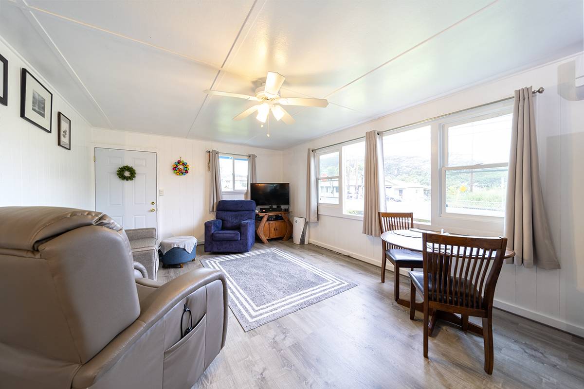 Hilo, HI 96720,199 KAUMANA DR