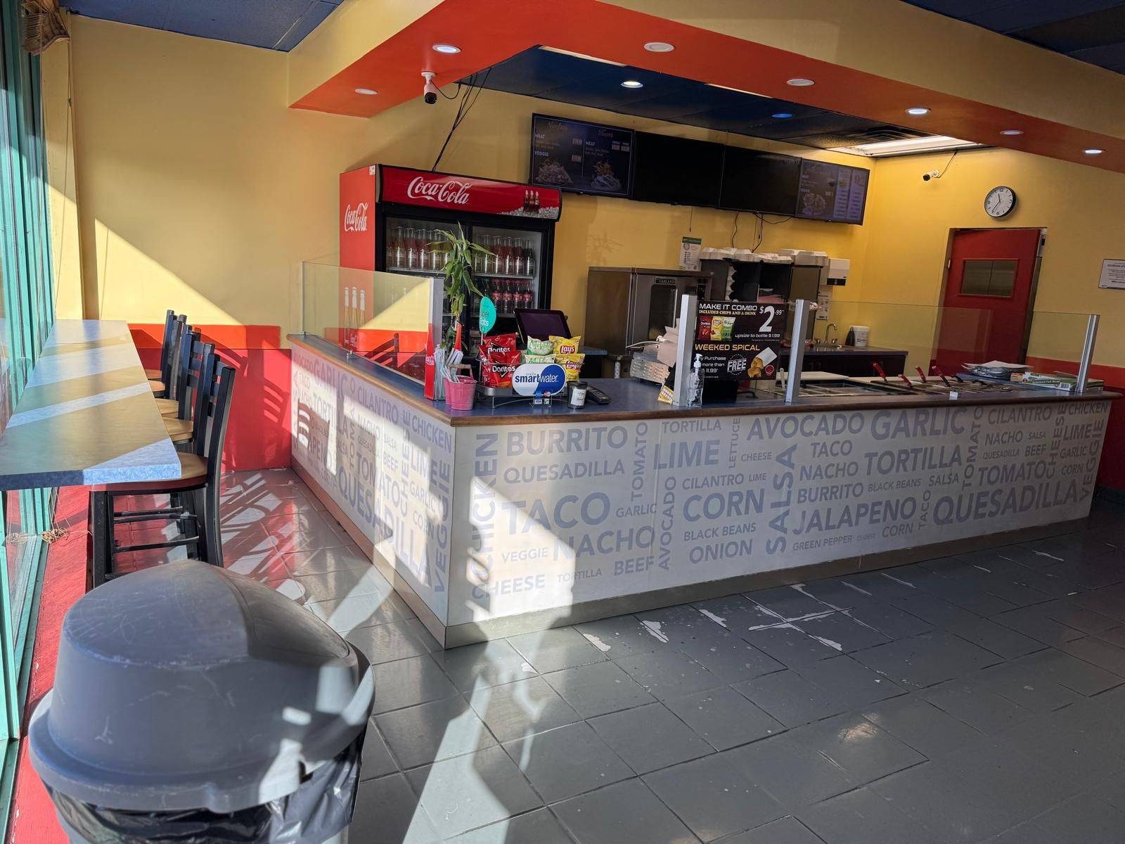 Oakville, ON L6J 7Y1,2320 Royal windsor DR