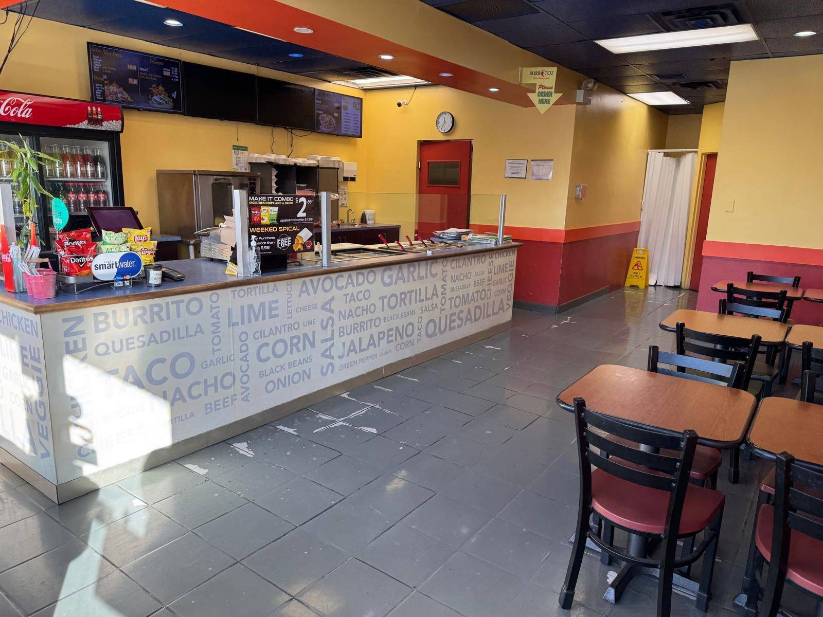 Oakville, ON L6J 7Y1,2320 Royal windsor DR