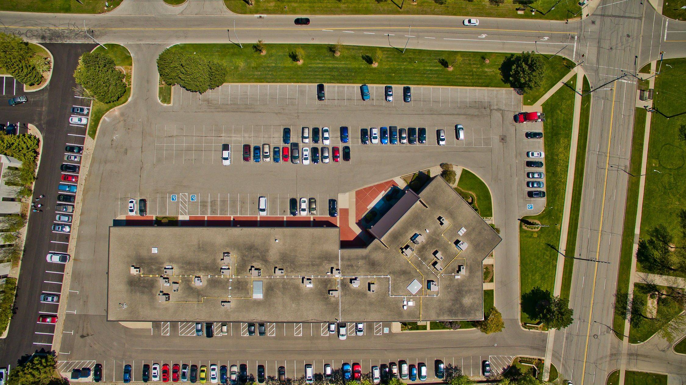 Burlington, ON L7N 3N1,3425 Harvester RD #203