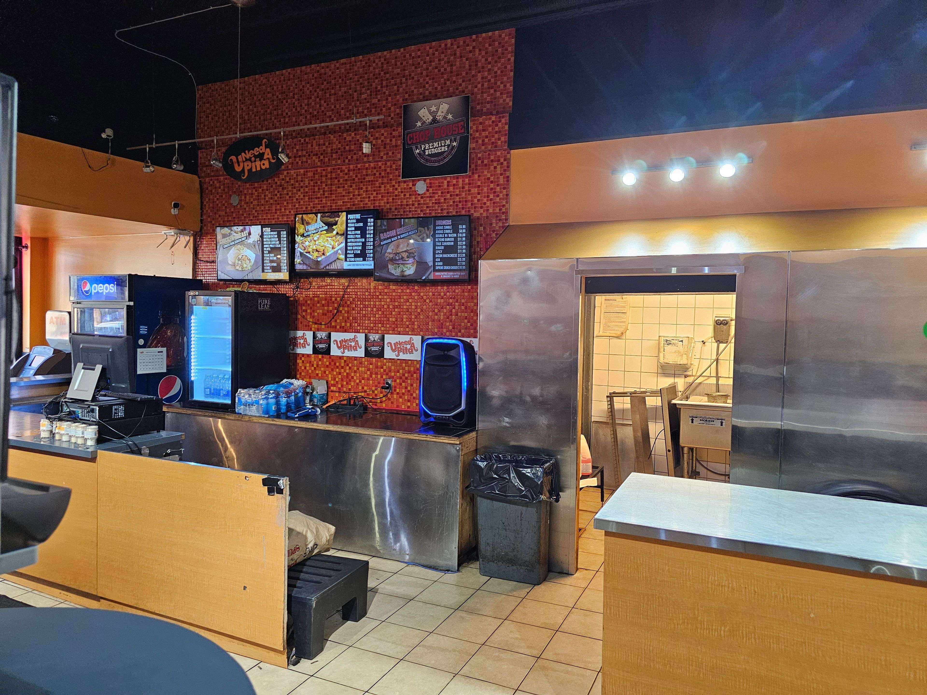 St. Catharines, ON L2R 3M2,116 St Paul ST