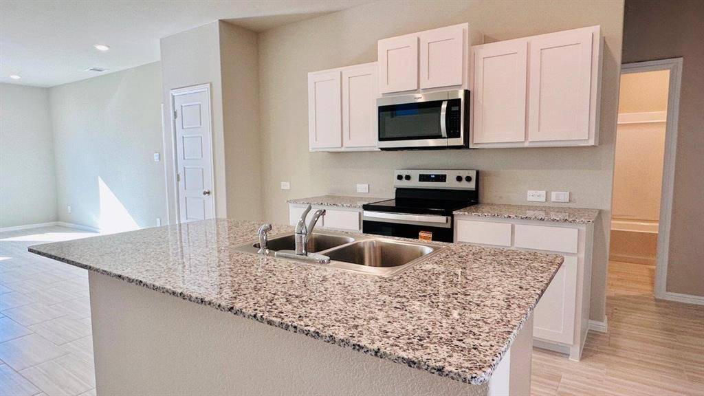 Fort Worth, TX 76140,9348 PEAR BUTTE Drive