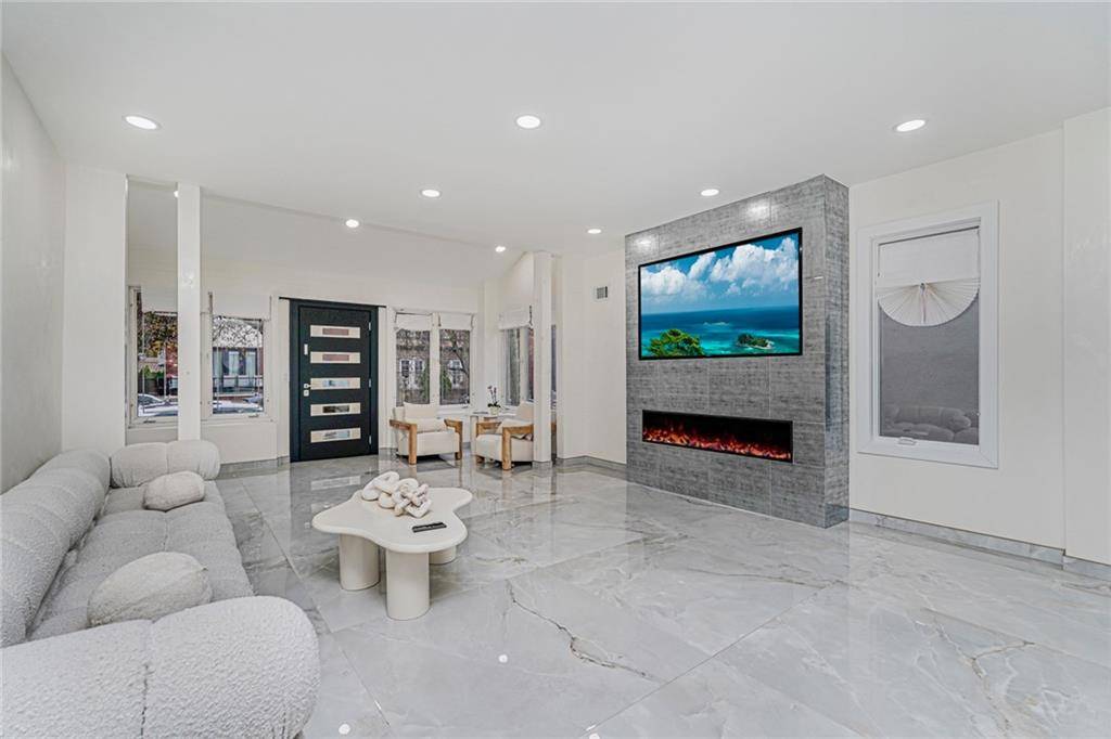 Brooklyn, NY 11230,1518 East 14th ST