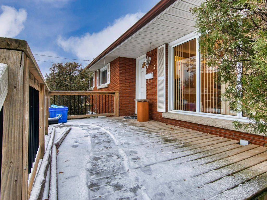 St. Catharines, ON L2M 5W7,2 Sikorski AVE