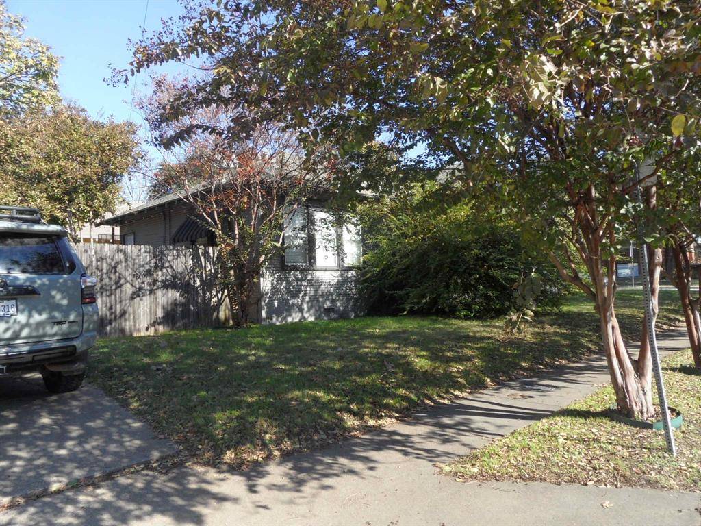 Dallas, TX 75206,2003 Summit Avenue #.01010 AC