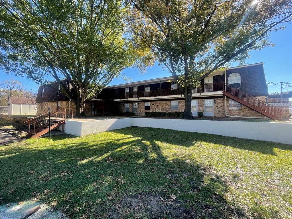 Weatherford, TX 76086,106 E Josephine Avenue