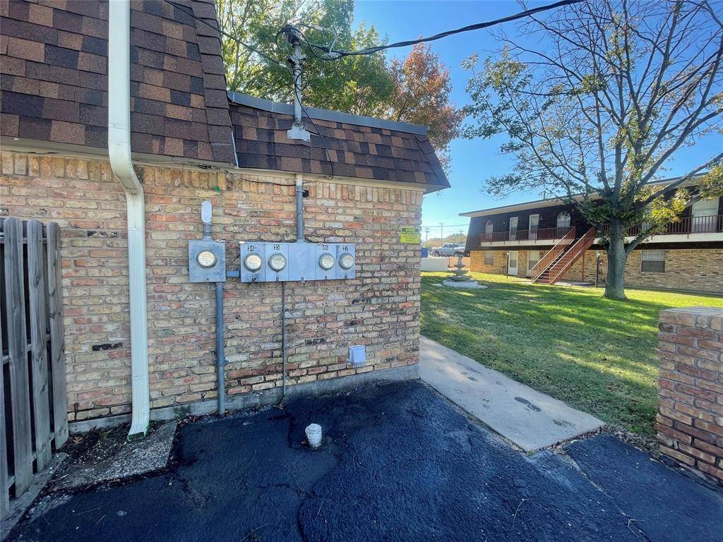 Weatherford, TX 76086,106 E Josephine Avenue