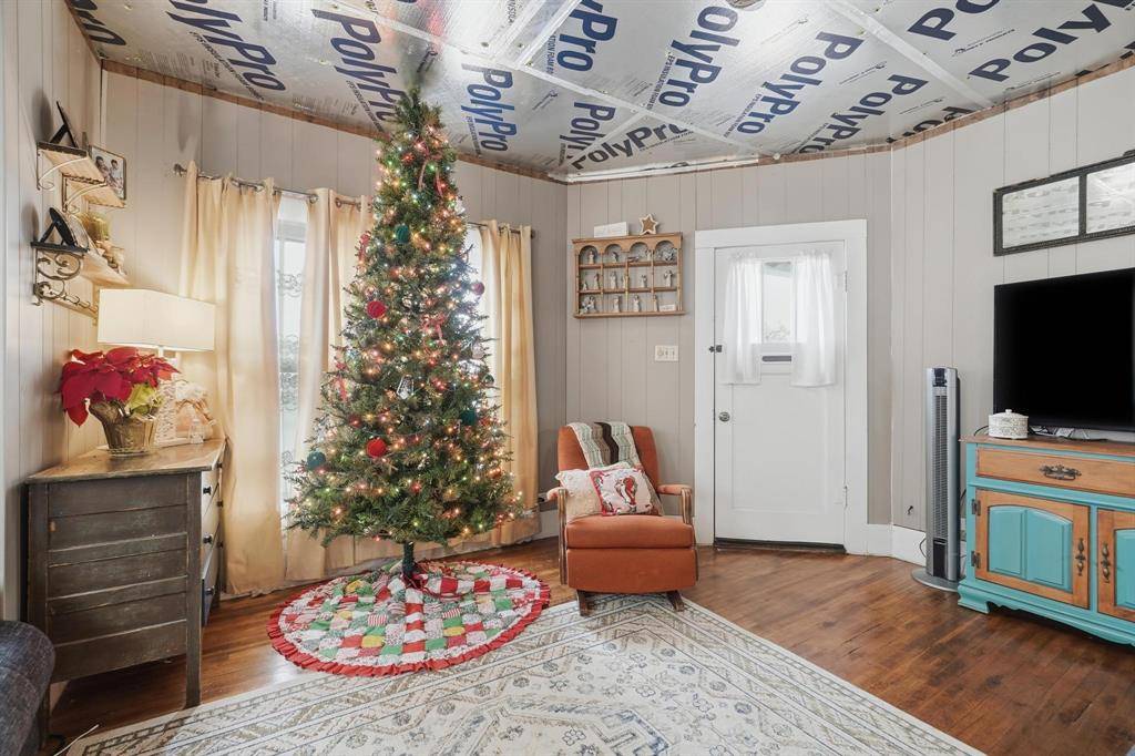 Breckenridge, TX 76424,421 S McAmis Street