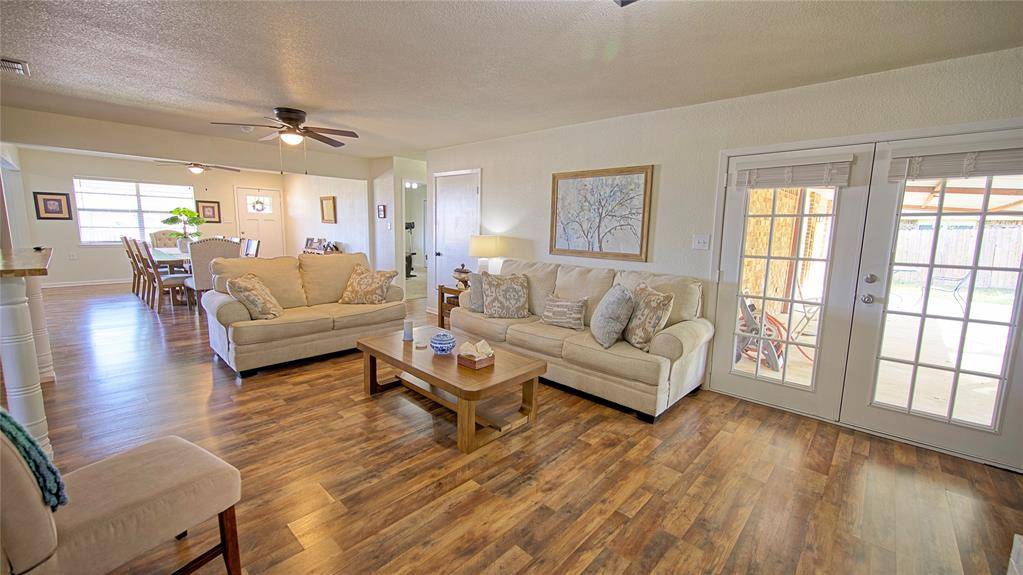 Bowie, TX 76230,1210 Miller Street