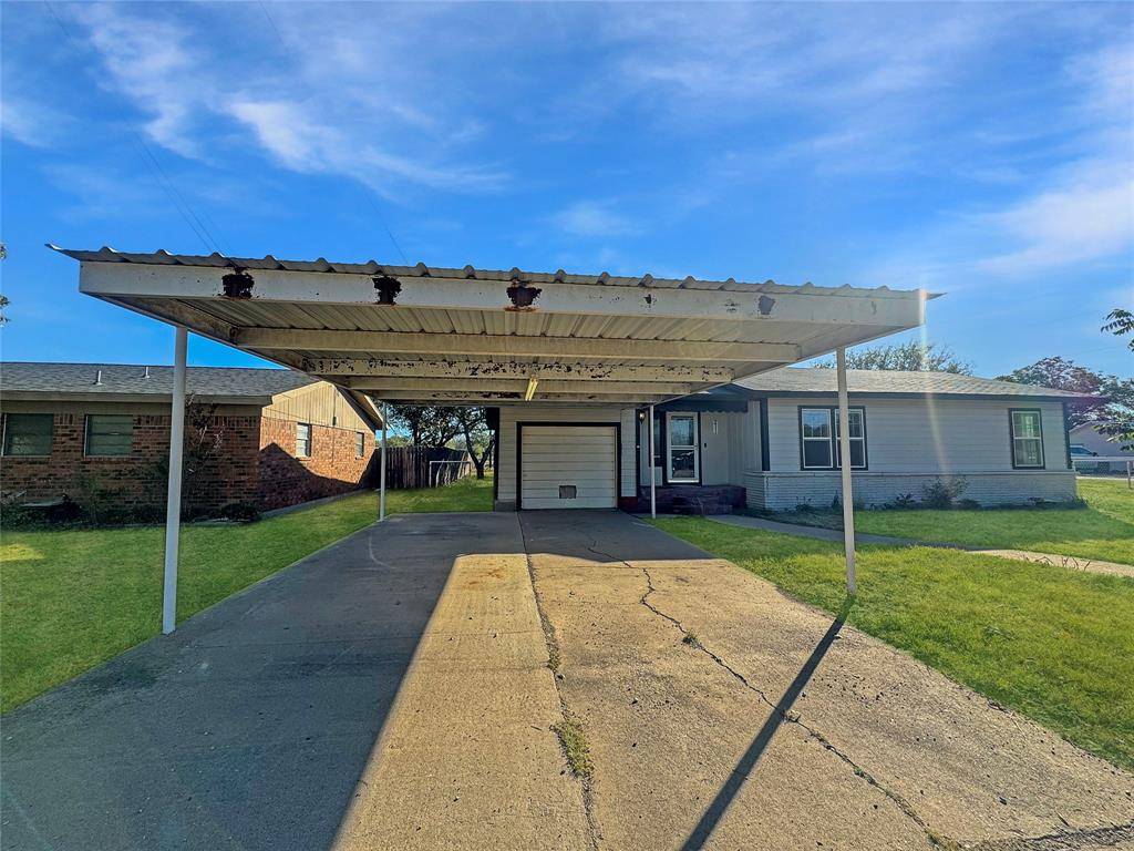 Roscoe, TX 79545,211 Oak