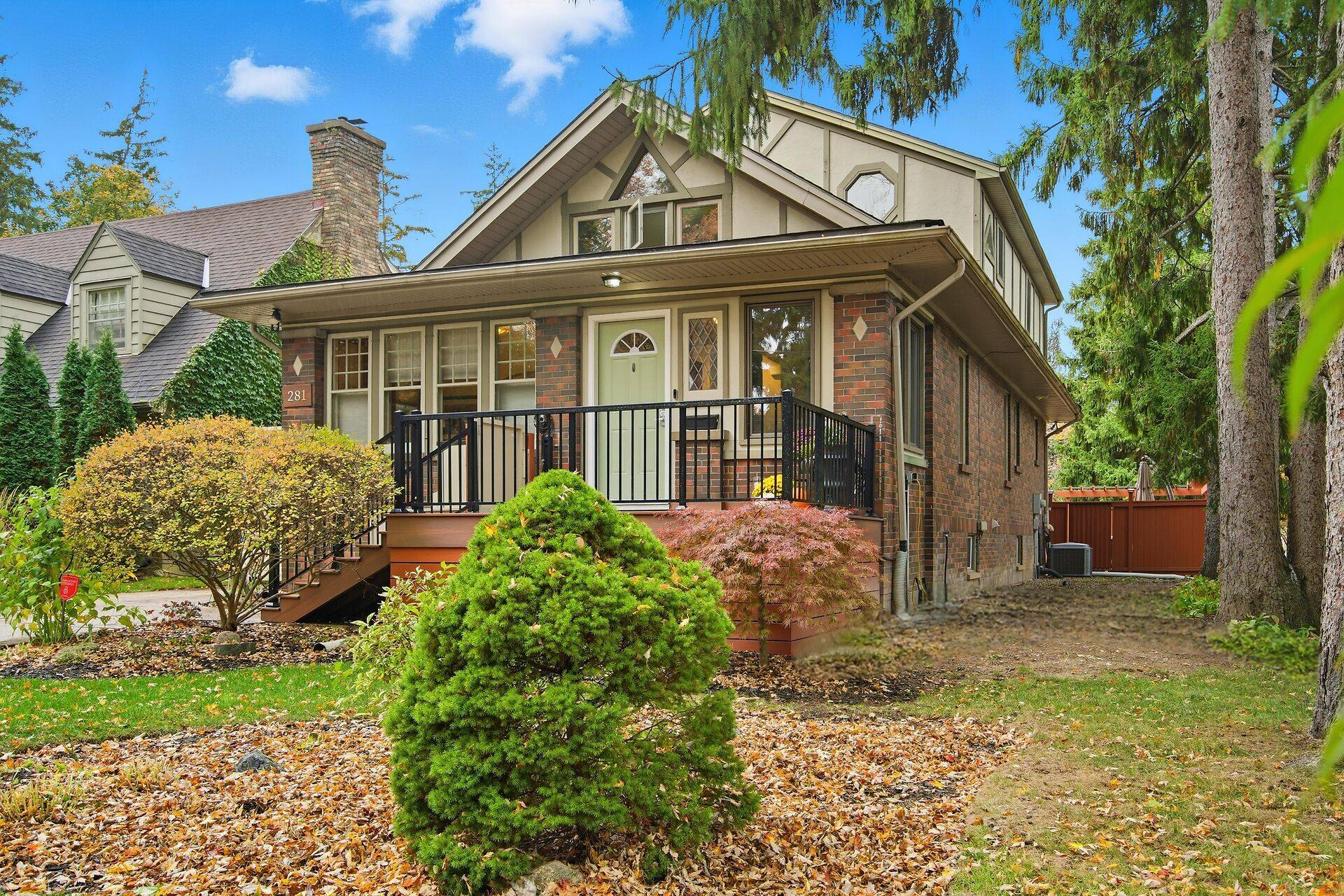 London South, ON N6C 3N6,281 Cathcart ST