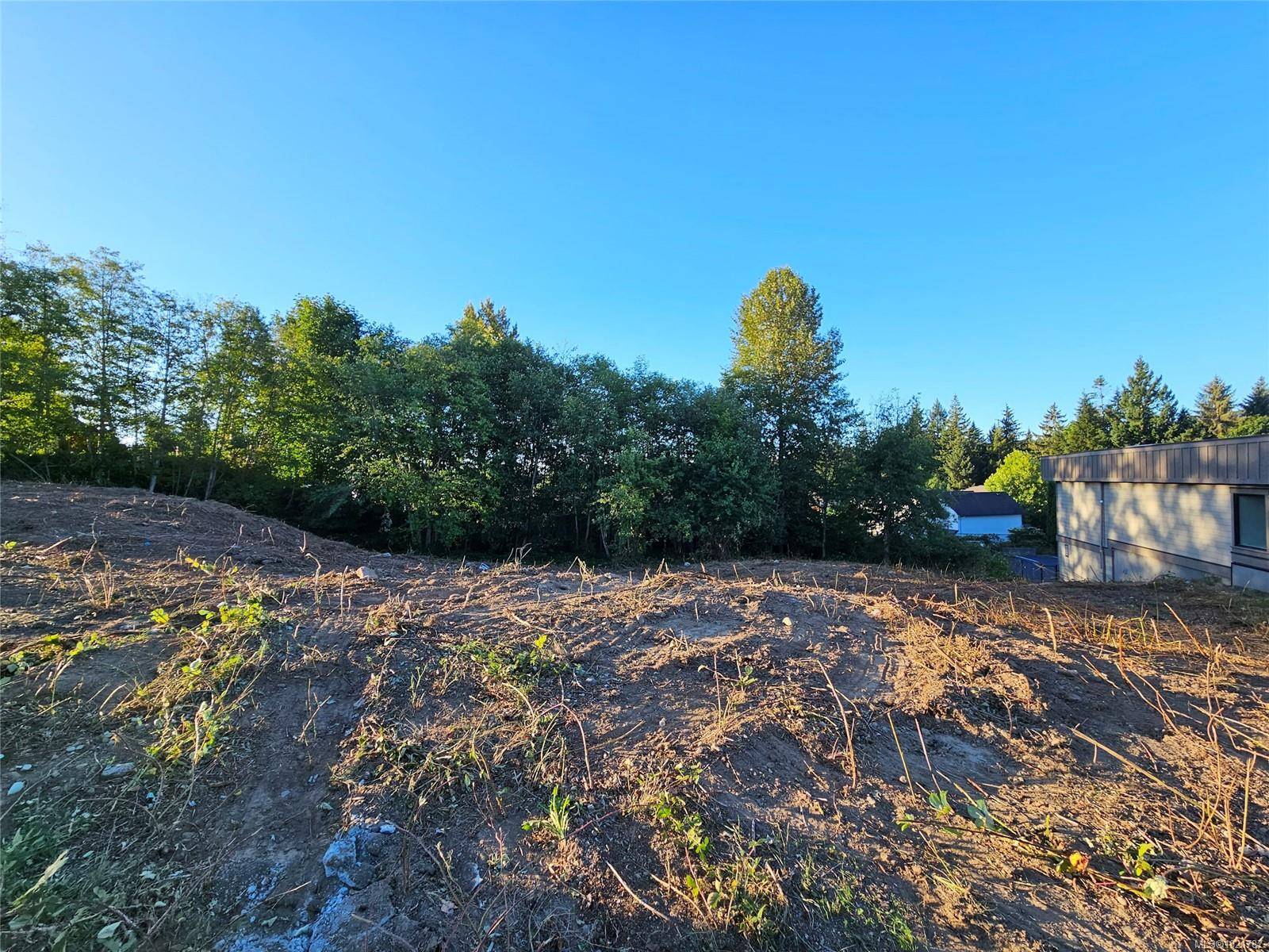 Campbell River, BC V9W 1N8,497 Rockland Rd