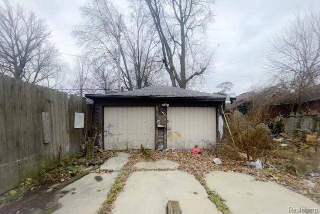 Detroit, MI 48224,5275 Yorkshire RD