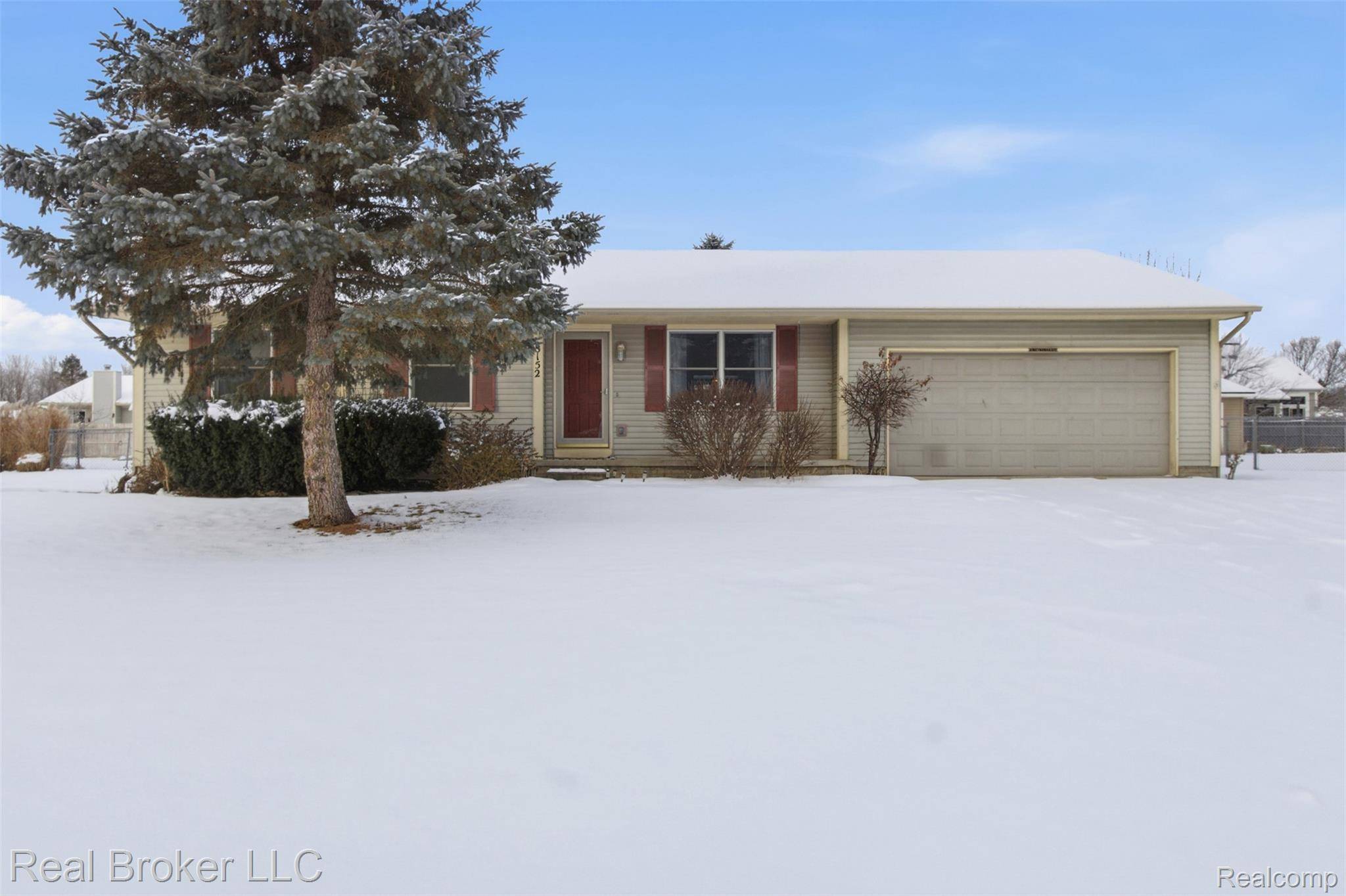 Goodrich, MI 48438,8152 Fox Hollow RD