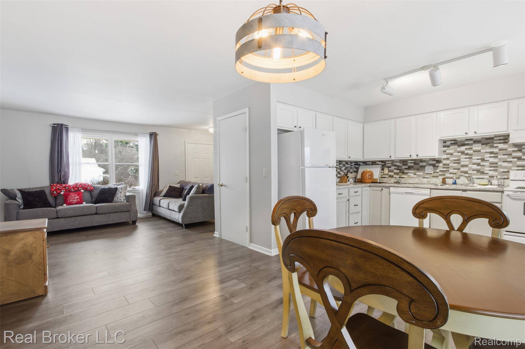 Goodrich, MI 48438,8152 Fox Hollow RD