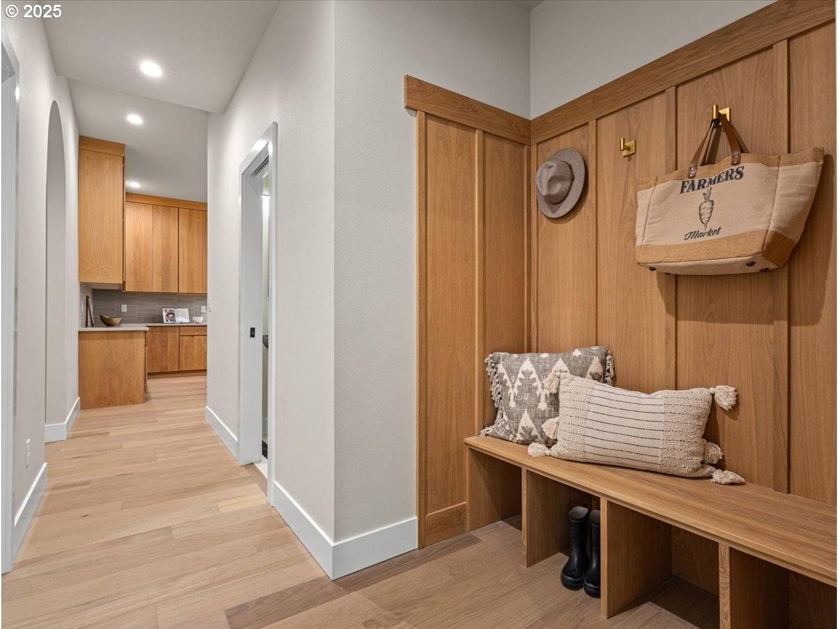 Eagle Creek, OR 97022,26190 SE HIGHWAY 224